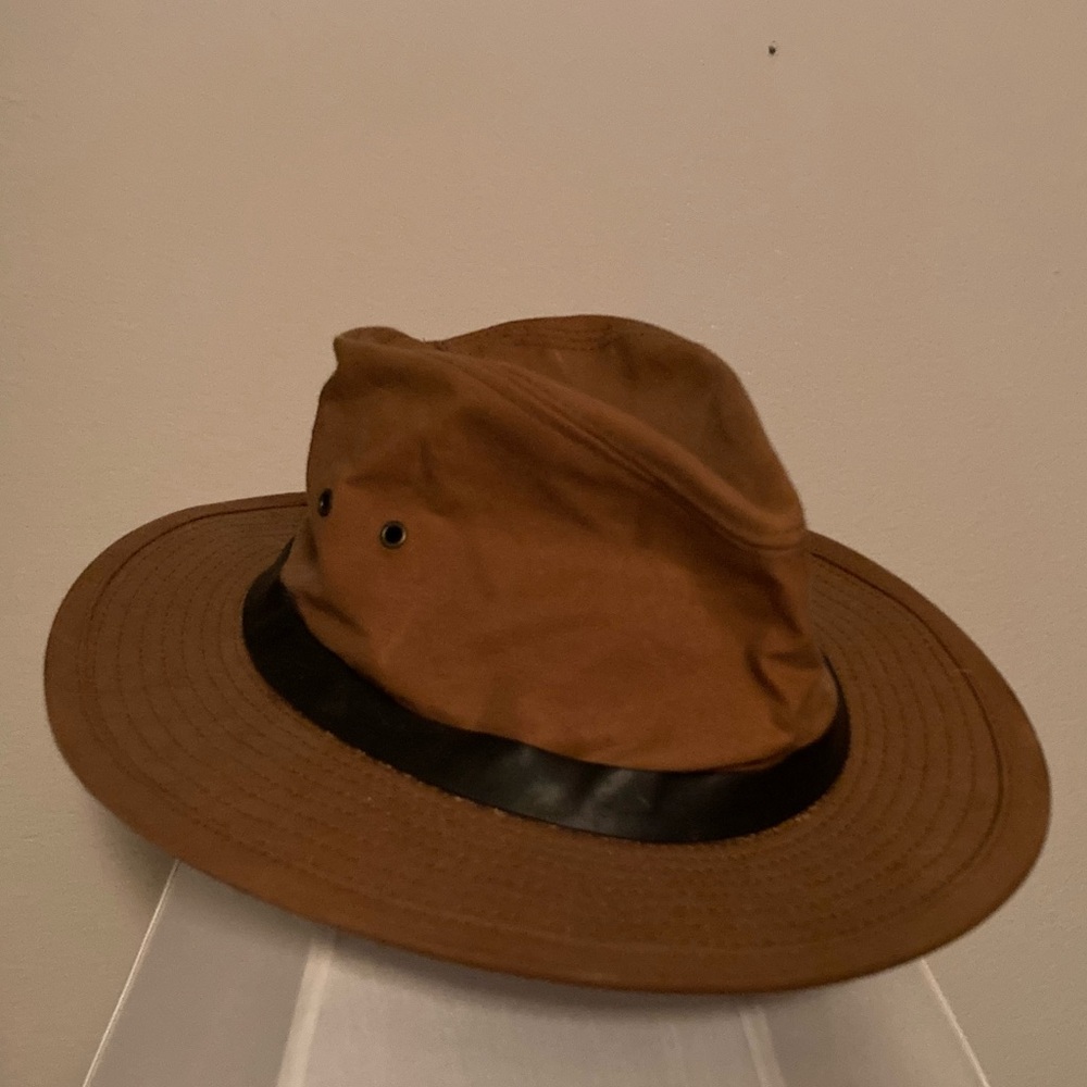 Tom Beckbe Waxed Field Hat, Medium NWOT